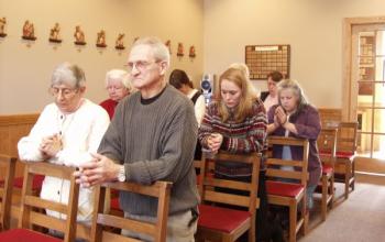 https://www.ladivinamisericordia.org/sites/default/files/field/image/oratory.jpg