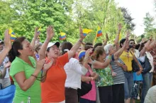 https://www.ladivinamisericordia.org/sites/default/files/field/image/colombian_day.jpg