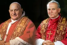 https://www.ladivinamisericordia.org/sites/default/files/field/image/popes.jpg